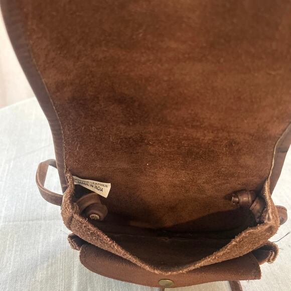 Brown Boho Western Cross Shoulder Saddle Purse Suede Leather - Picture 7 of 10